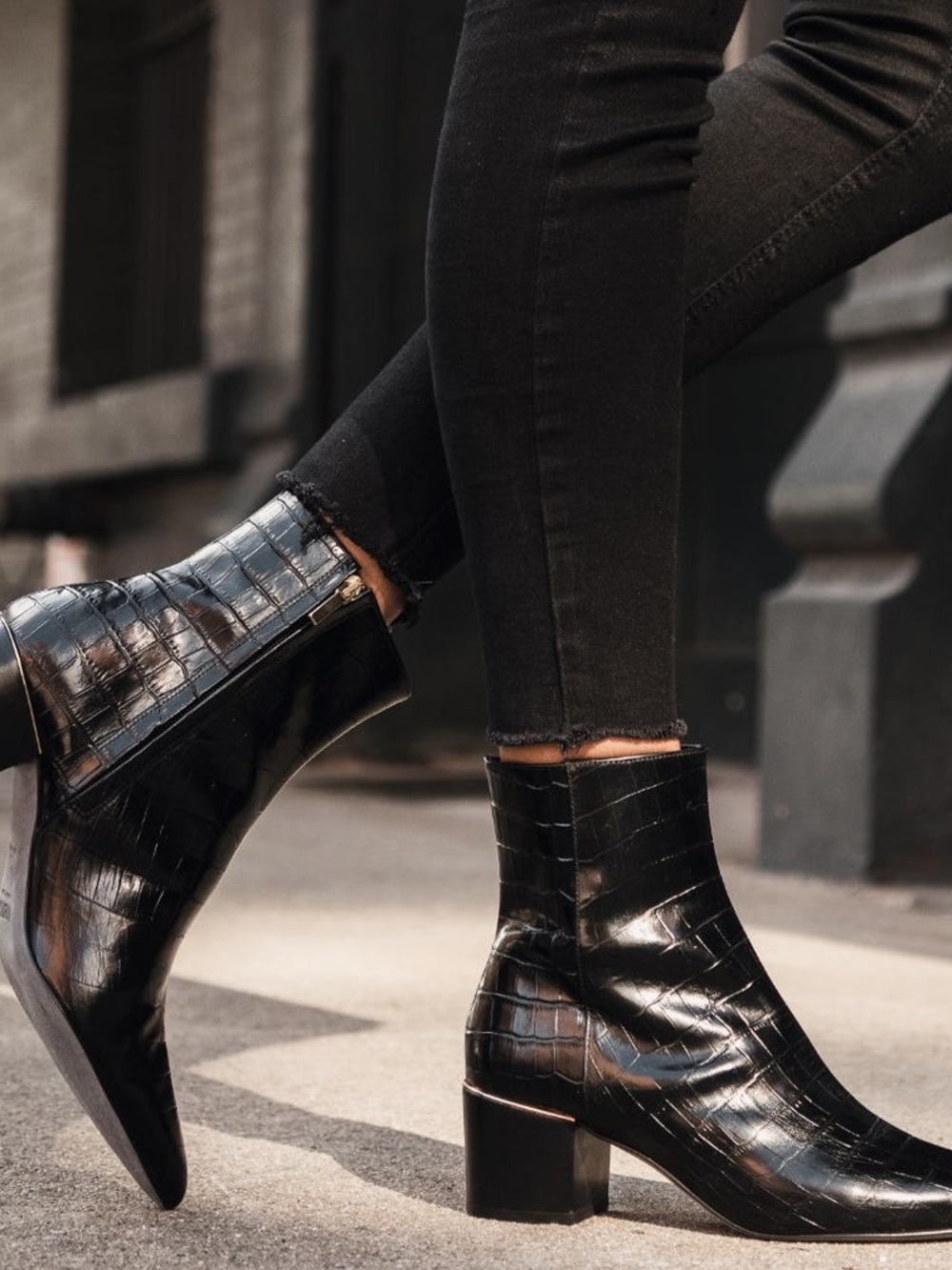 NWOB Thursday Boot Co Luna Black Croco Leather Ankle Boots Size 8.5 Pointed Toe